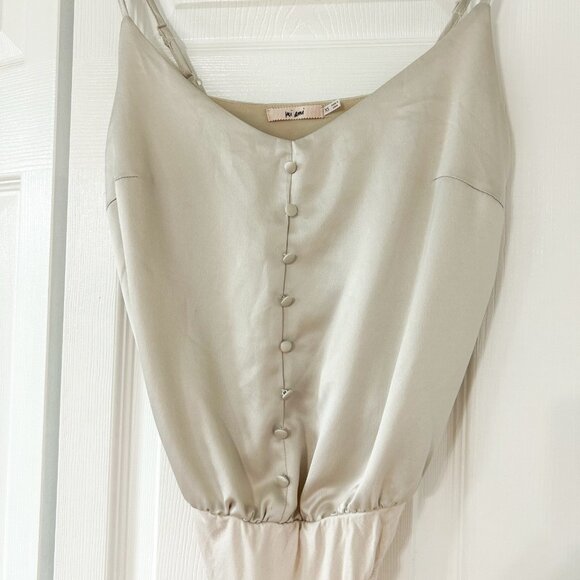 Francesca’s Mi Ami Champagne Satin Button Front Bodysuit Women’s Size XS - Picture 4 of 9